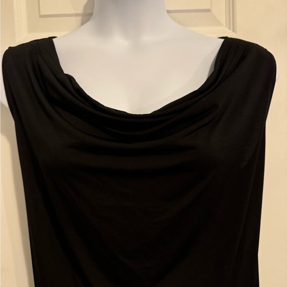 Lane Bryant Plus Size Cowl Neck Top. Black. Size 26/28. Sleeveless. Ruched sides - Picture 2 of 6